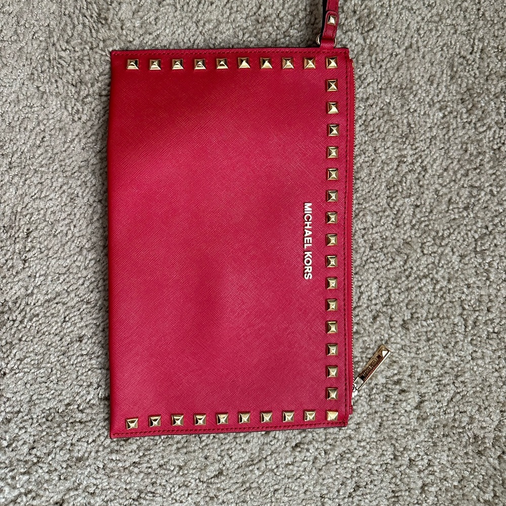 Michael Kors Jet Set Travel XL zip stud clutch wristlet